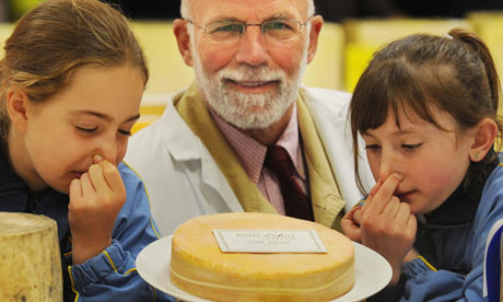 Stinking-Bishop-cheese-is-001