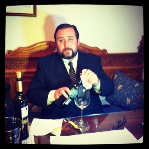 ADAN GRABA VIDEOCATA