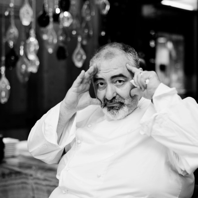 Chef%20Santi%20Santamaria%20140211-1